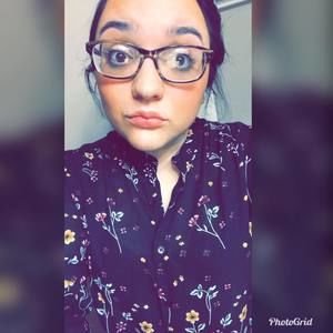 Meet your Posher, Christina